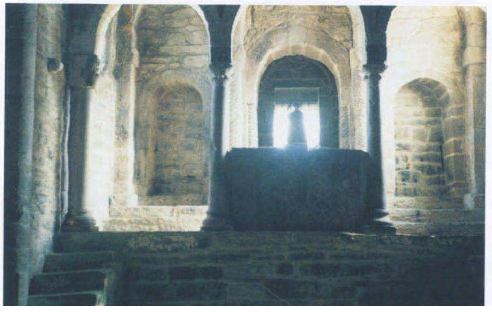 "Kirche" "Santa
                        Cristina" in Oviedo (Spanien): Hier wurde
                        ein gef�lschtes, byzantinisches Element
                        eingesetzt