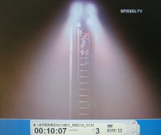 Fuel deposit near Bremen 08: descent
                            02