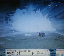 Rocket V2, liftoff failure 04, the rocket
                          is exploding on the ground 01