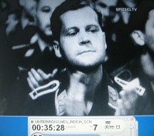 Goebbels' speech 1944 04:
                          public is applauding