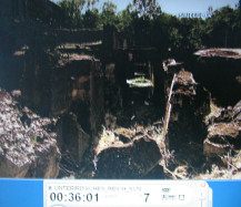 Launching pad bunker
                        in Watten 04, a passway in the ruins