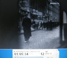 Home front of Berlin
                          01: groups of people in a street