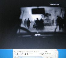 Home front
                          of Berlin 02: burnt tramway after an allied
                          bomb attack