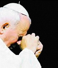 [Der Jesus-Fantasie]-Papst Johannes Paul II. als
                  B�sser: Er will sich f�r die Verbrechen der
                  [Jesus-Fantasie]-Kirchenangeh�rigen entschuldigen.
                  Aber die [Jesus-Fantasie]-Kirche als Institution ist
                  zu keiner S�nde f�hig. Foto: Reuters
