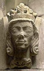 R�uber- und Killer-K�nig
                    Waldemar an der Kirche von Skara