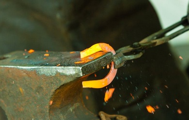 Hierro
                    incandescente