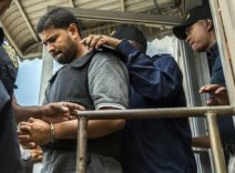 Elvin
                Taveras Dur�n, ein schwuler Vergewaltiger-Priester in
                Santo Domingo in der Dominikanischen Republik,
                festgenommen 2017