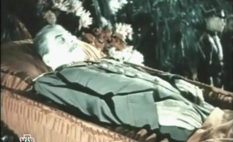 Da war der Chef der Gulag-Sowjetunion Stalin
                    mit seiner Sippenhaftpraxis endlich tot, 5.3.1953