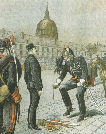Dreyfus is
                          degraded in a public degrading ceremony (02),
                          the sword is broken