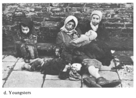 Encyclopaedia Judaica (1971): Warsaw, vol. 16,
                  col. 344. Youngsters in the streets of Warsaw ghetto.
                  Photo taken in the Warsaw ghetto by a German war
                  correspondent. Oct. 1, 1940-June 1, 1941. Courtesy Yad
                  Vashem Archives, Jerusalem.