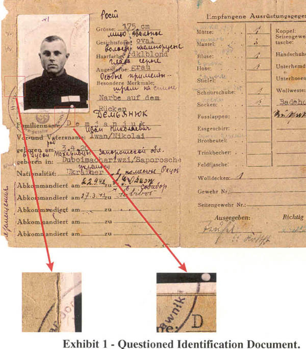 Der
                      angebliche Dienstausweis von Demjanjuk mit
                      Nahaufnahmen der nicht �bereinstimmenden, unteren
                      Stempellinien [26]