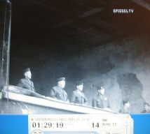 Obersalzberg-Berghof 48,
                          US-Film, Ami-Einmarsch 05, Omar Bradley
                          geniesst die Aussicht